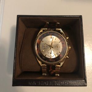 Michael Kors tortoise watch